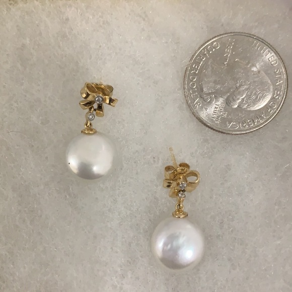 14k yellow gold & coin pearl earrings - Picture 3 of 4